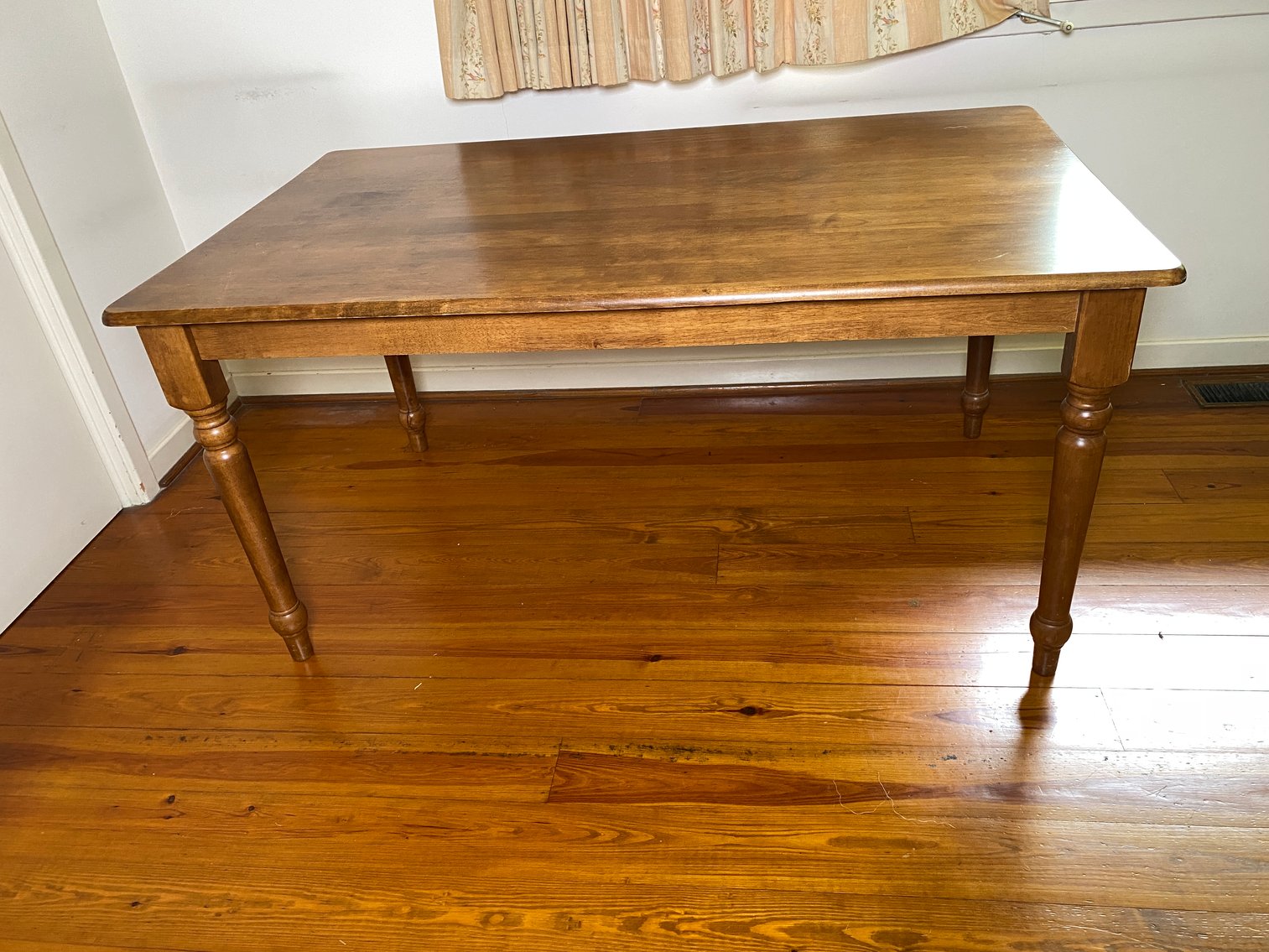 Image for The Balfour Estate Featuring Vintage Furniture, Eclectic Decor, Decorative Glassware, Artwork and More!