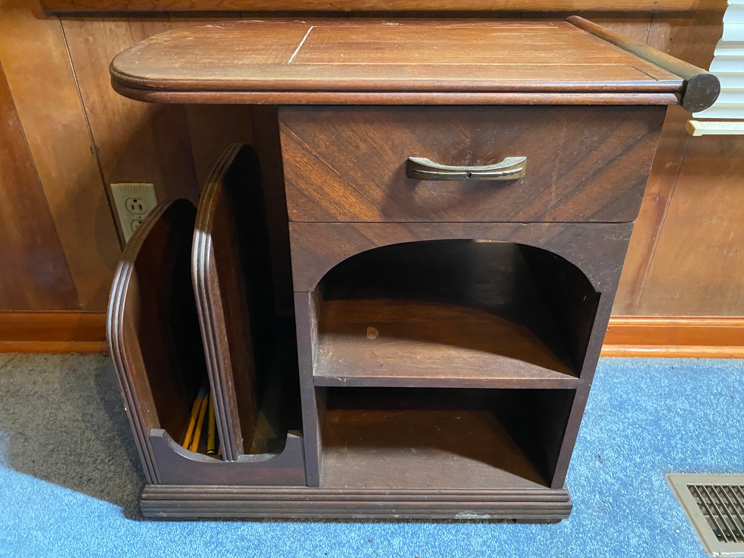 Image for Thomas County Estate Featuring Vintage Furniture, Home Decor and More!