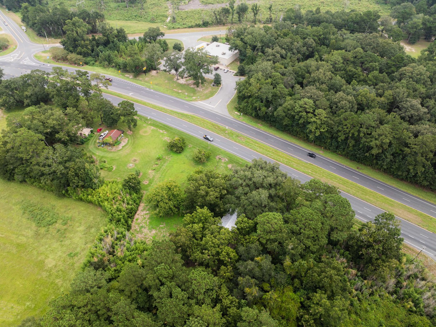 Image for Havana, Florida Investment Opportunity -- Home on 1 Acre