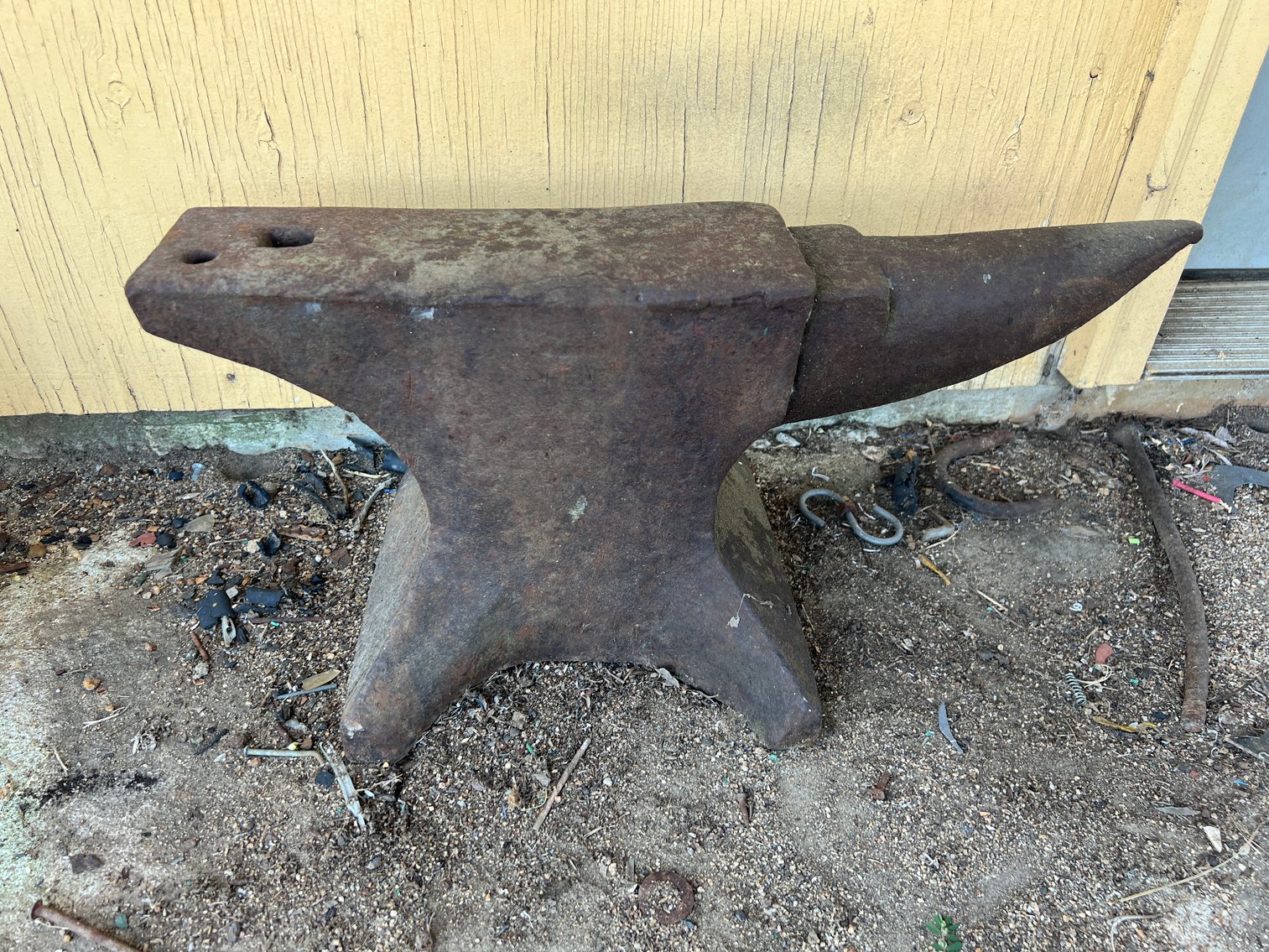 Image for Estate of Stacy and Wynette Suber Day 1 Featuring Equipment, Pottery, Boats, Sporting Goods and More