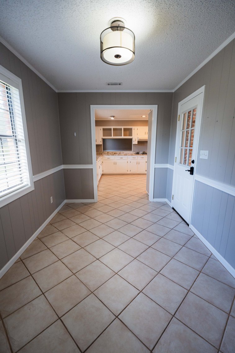 Image for 6.74+/- Acres and Home on Miller Bridge Road, Northern Lowndes County