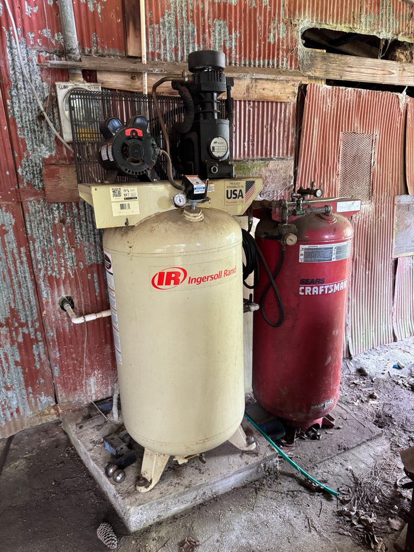 Image for Hot Rod Heaven Featuring Cars, Parts, Tools & Collectibles