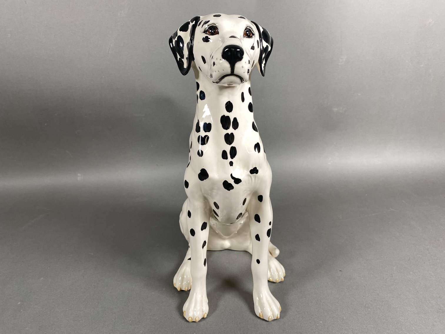 Image for Gold, Diamond and Pearl Jewelry, Artwork, Vintage Furniture, Home Decor, and More!