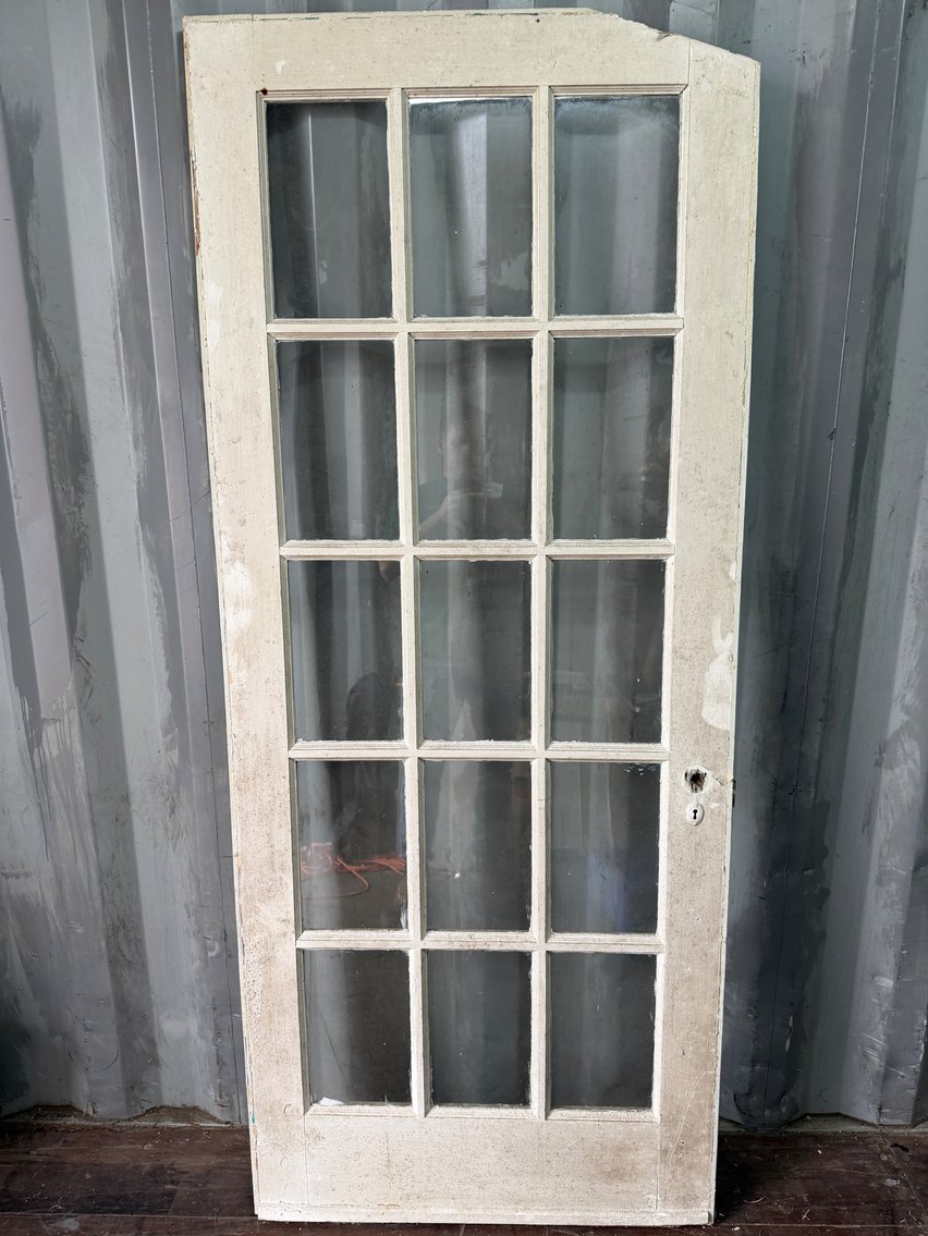 Image for February 2026 Gallery Auction Featuring Vintage Lighting, Fine Jewelry, Antiques, Artwork and More