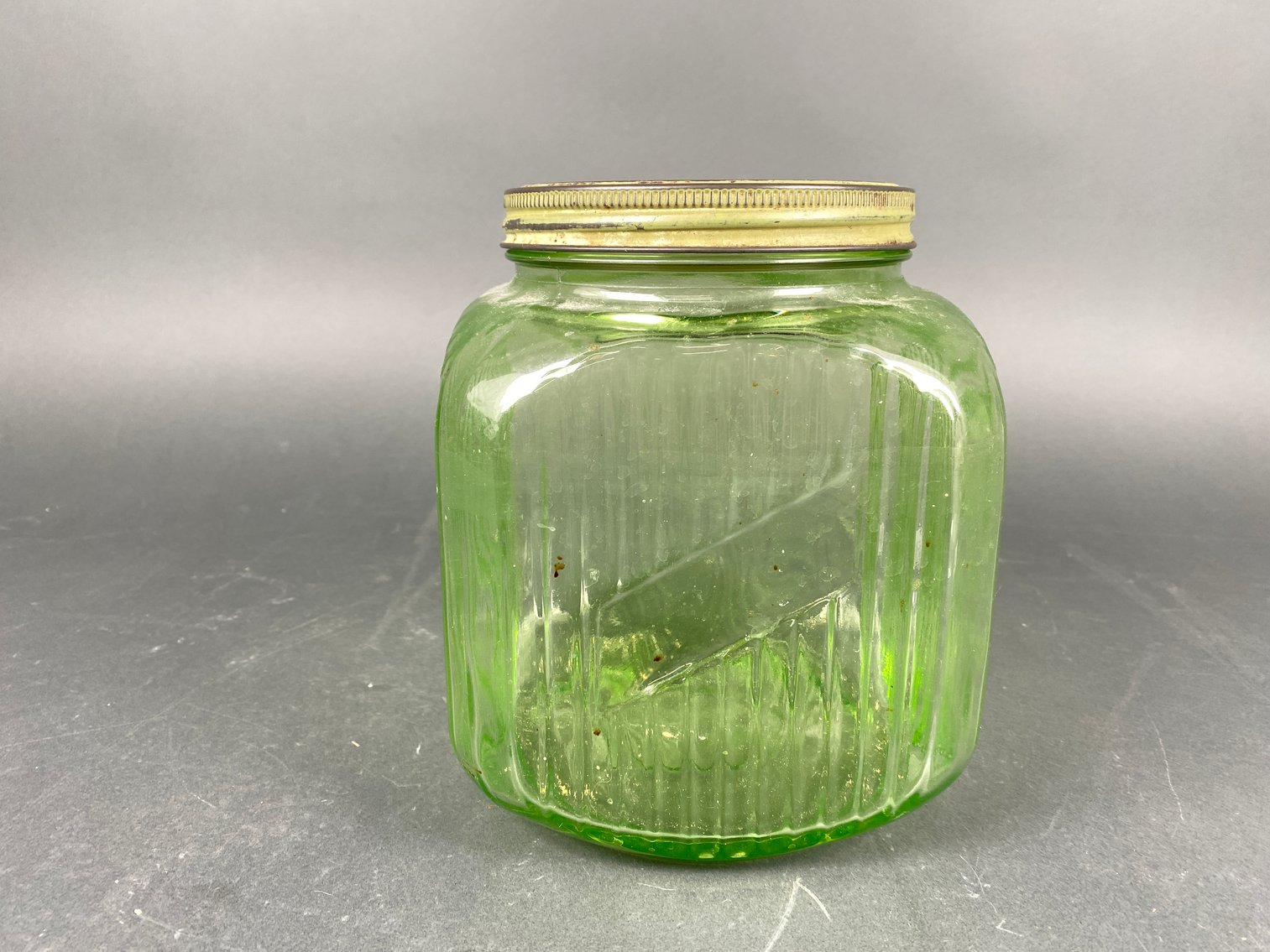 Image for February 2026 Gallery Auction Featuring Vintage Lighting, Fine Jewelry, Antiques, Artwork and More