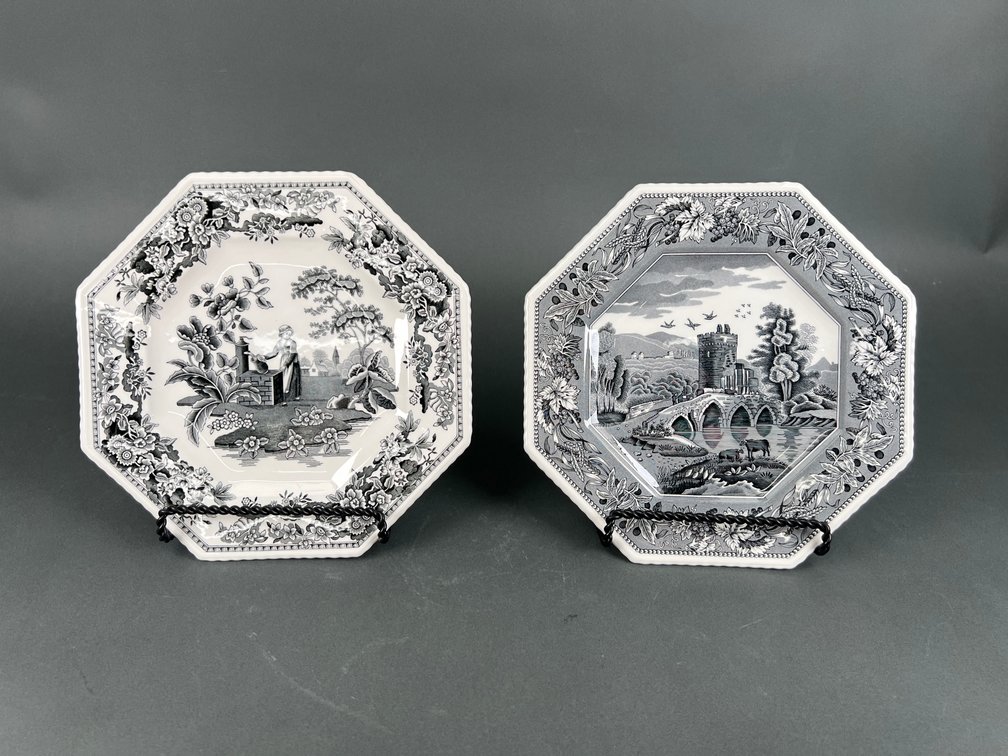 Image for June Gallery Auction Featuring Fine Crystal, Antique Furniture, Art & Estate Finds
