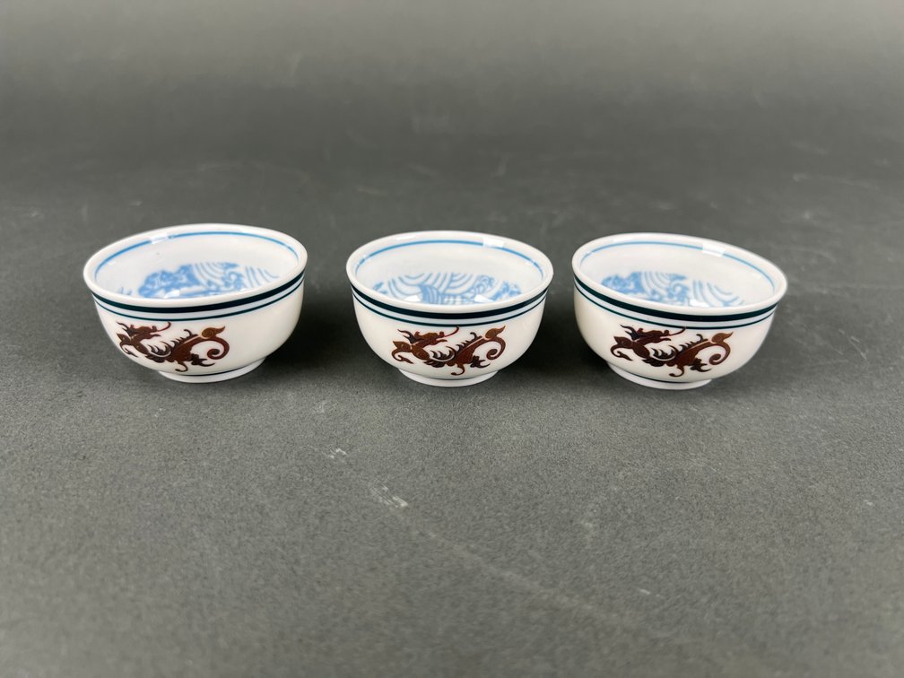 Image for June Gallery Auction Featuring Fine Crystal, Antique Furniture, Art & Estate Finds