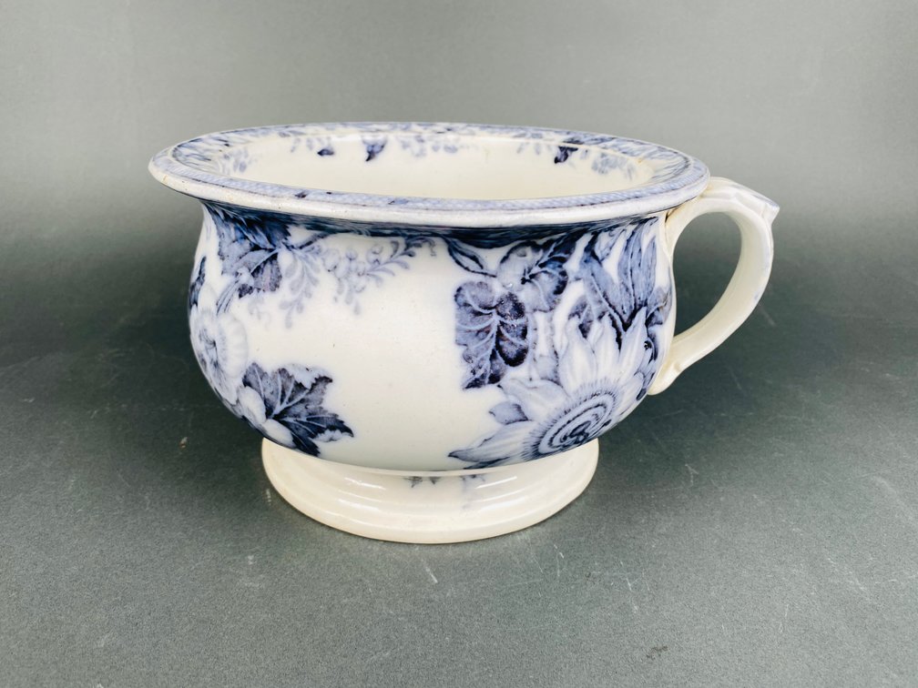 Image for June Gallery Auction Featuring Fine Crystal, Antique Furniture, Art & Estate Finds