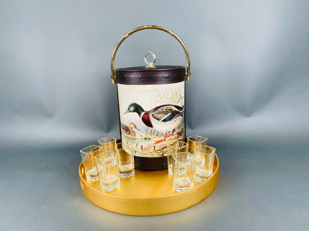 Image for June Gallery Auction Featuring Fine Crystal, Antique Furniture, Art & Estate Finds