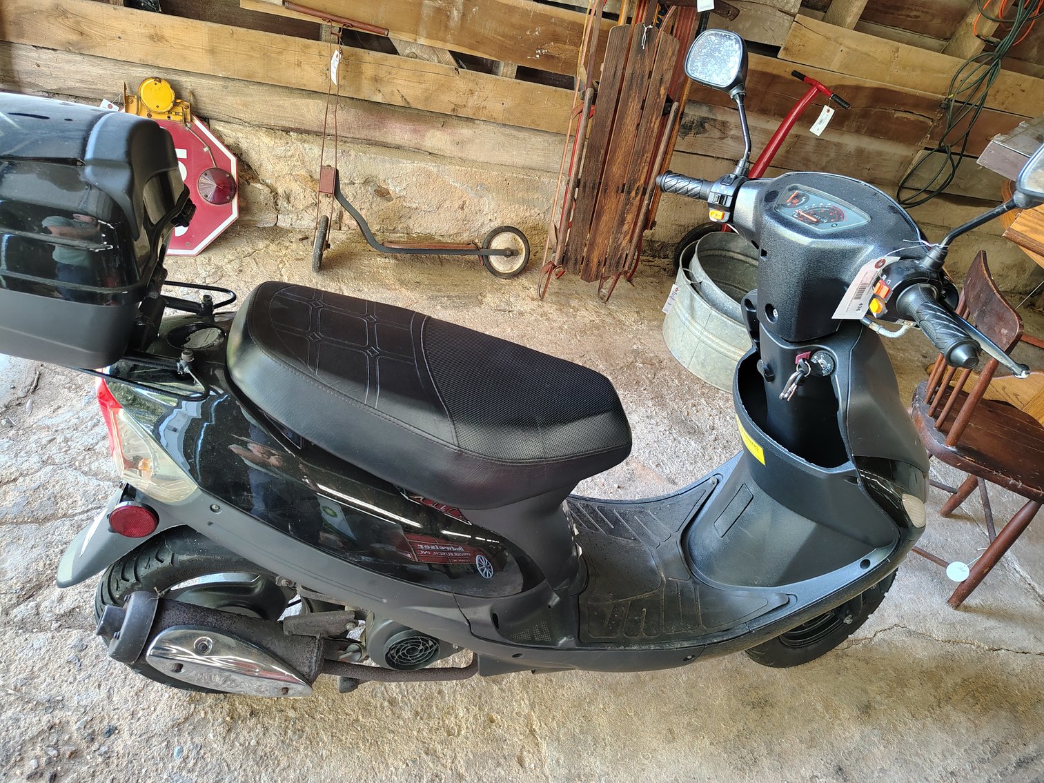 Image for Personal Property Online Auction - Vintage Finds & Collector's Gems