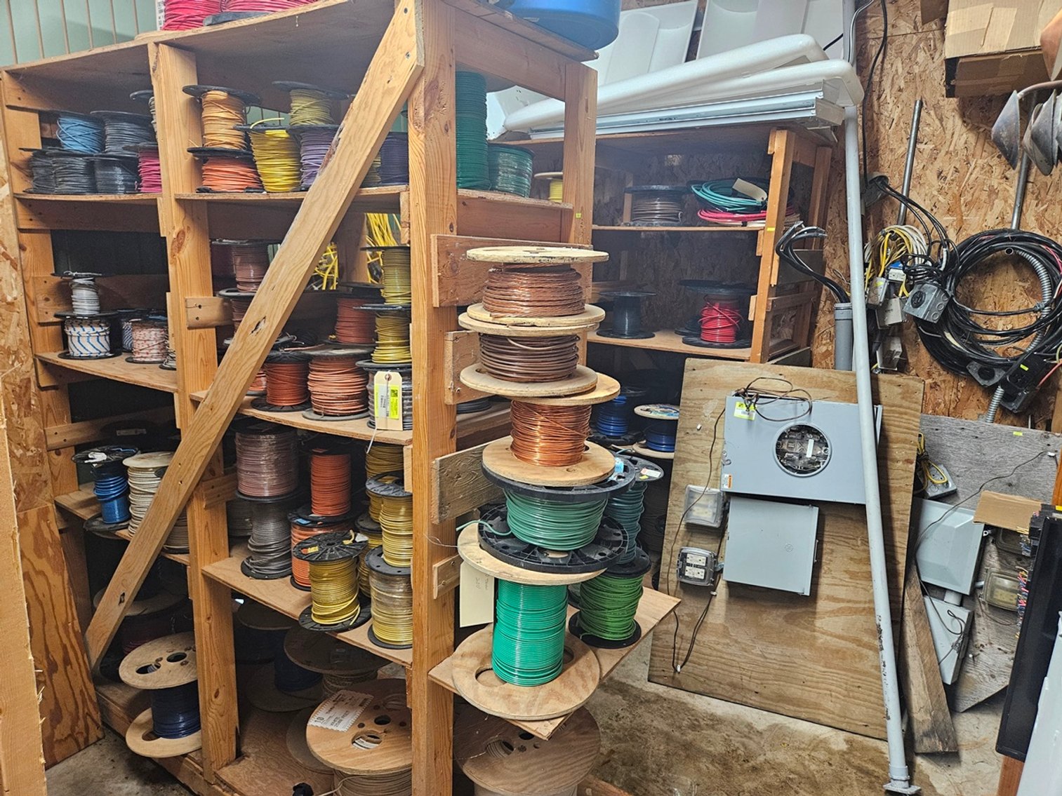 Image for Electrical Contractor & Bulb/Lighting Retail Store