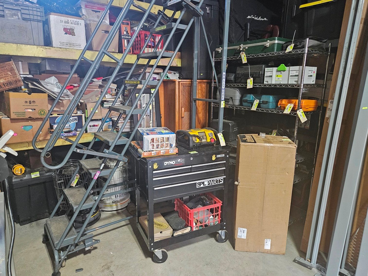 Image for Seized Storage Unit: Tools, Material Handling, Much More
