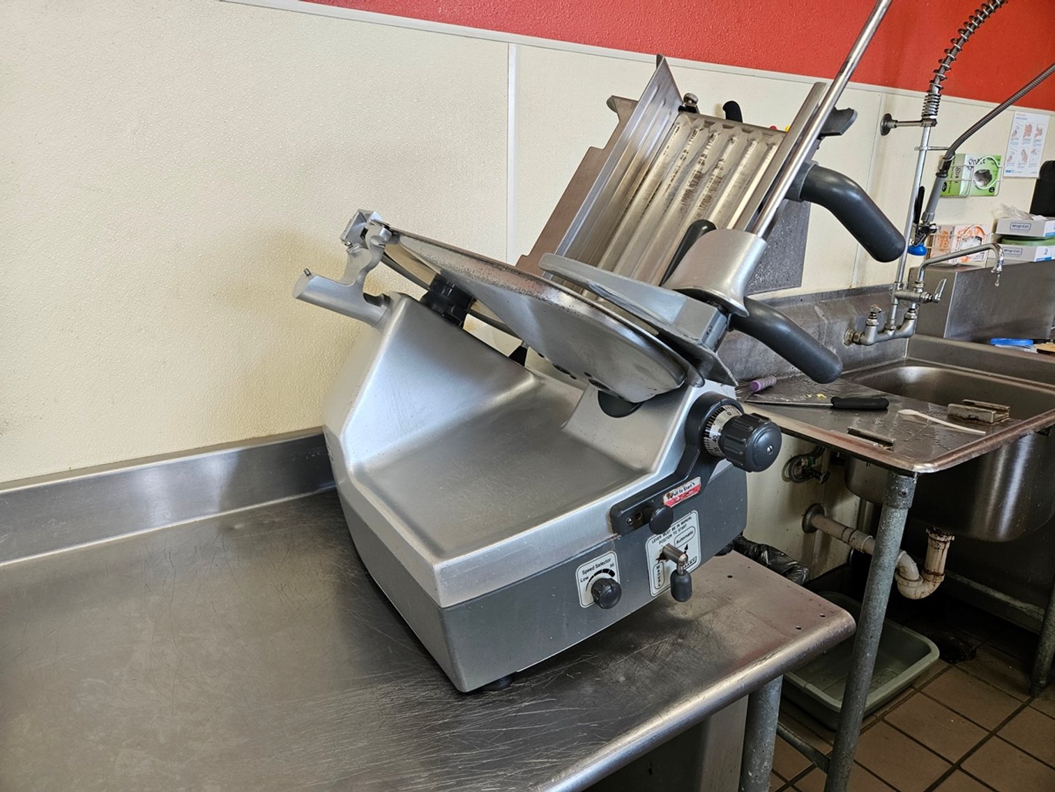 Image for Quiznos Sandwich Shop Liquidation