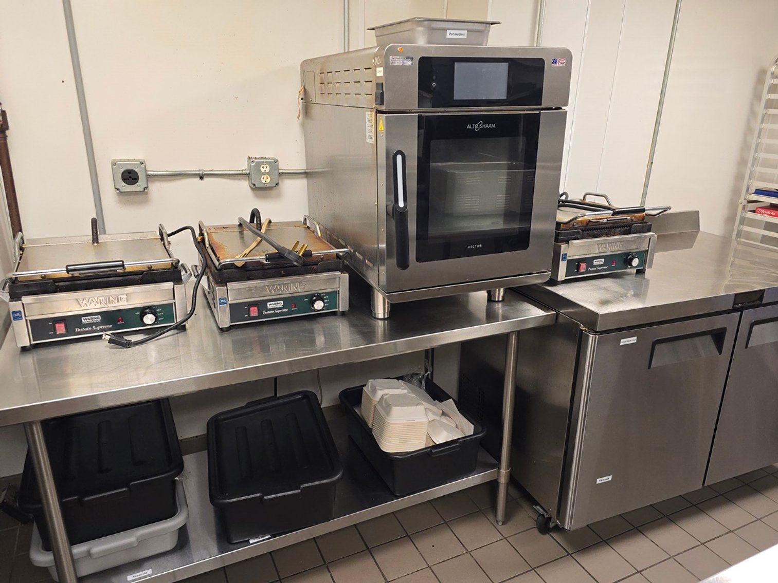 Image for Bistro, Coffee & Wine Bar Liquidation