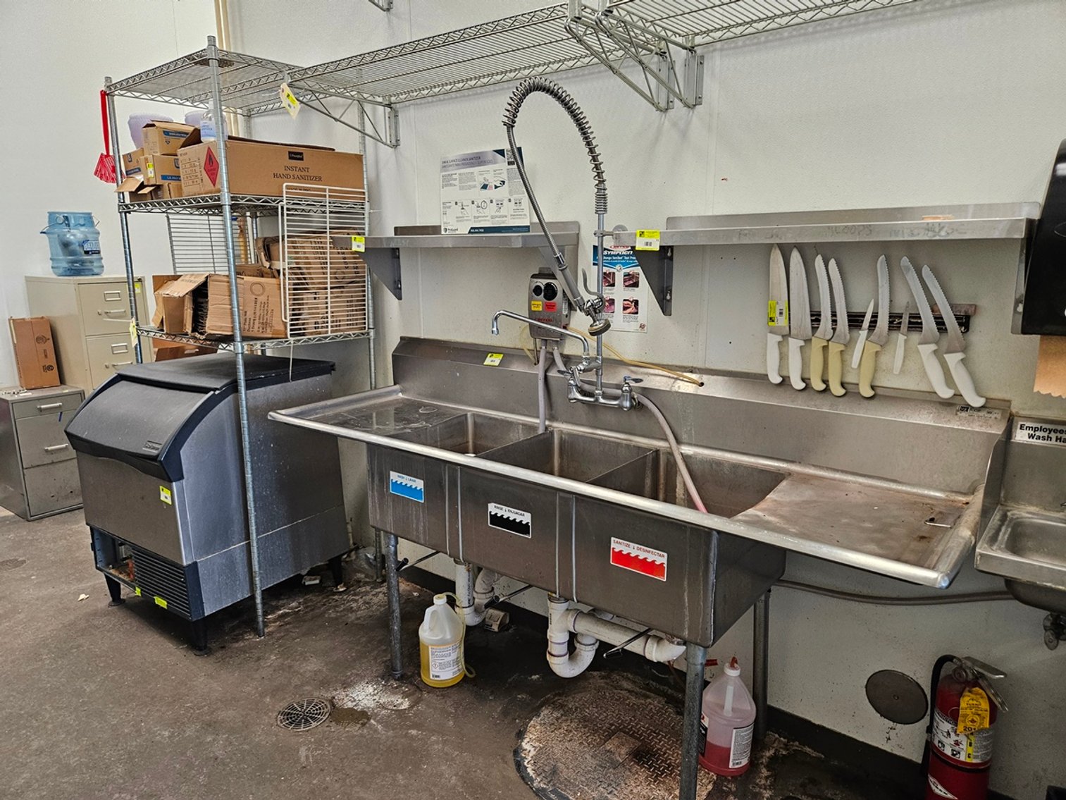 Image for Cafe/Coffee Shop Equipment & Furnishings