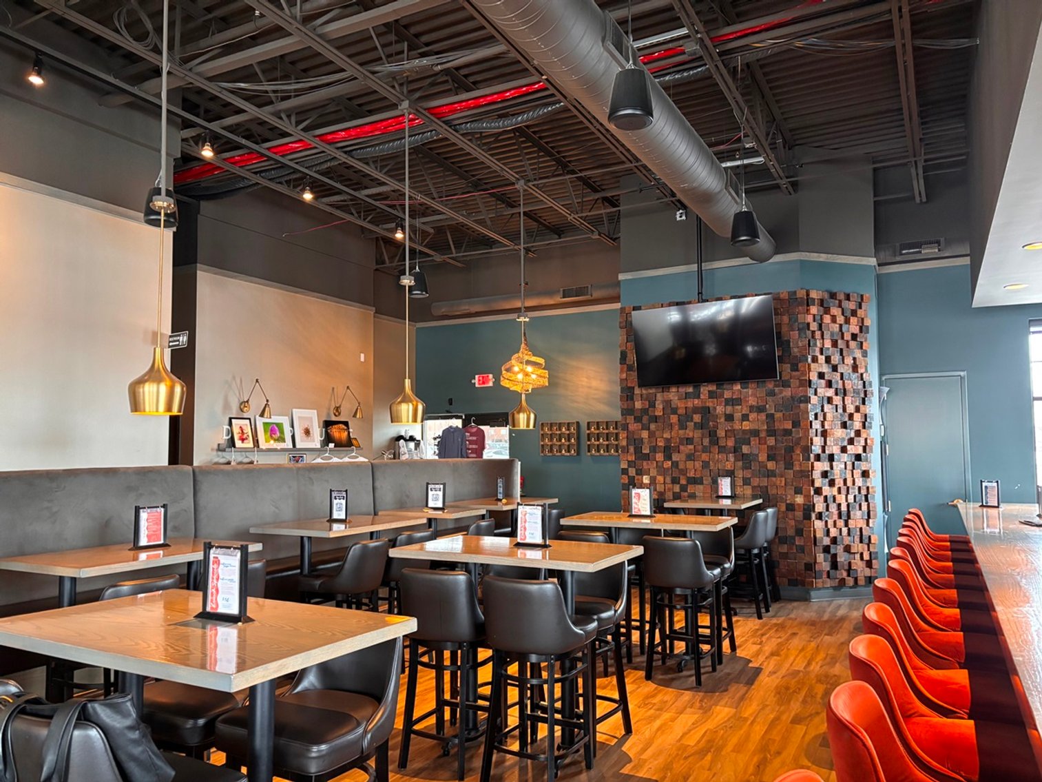 Image for Paulie's Restaurant & Bar