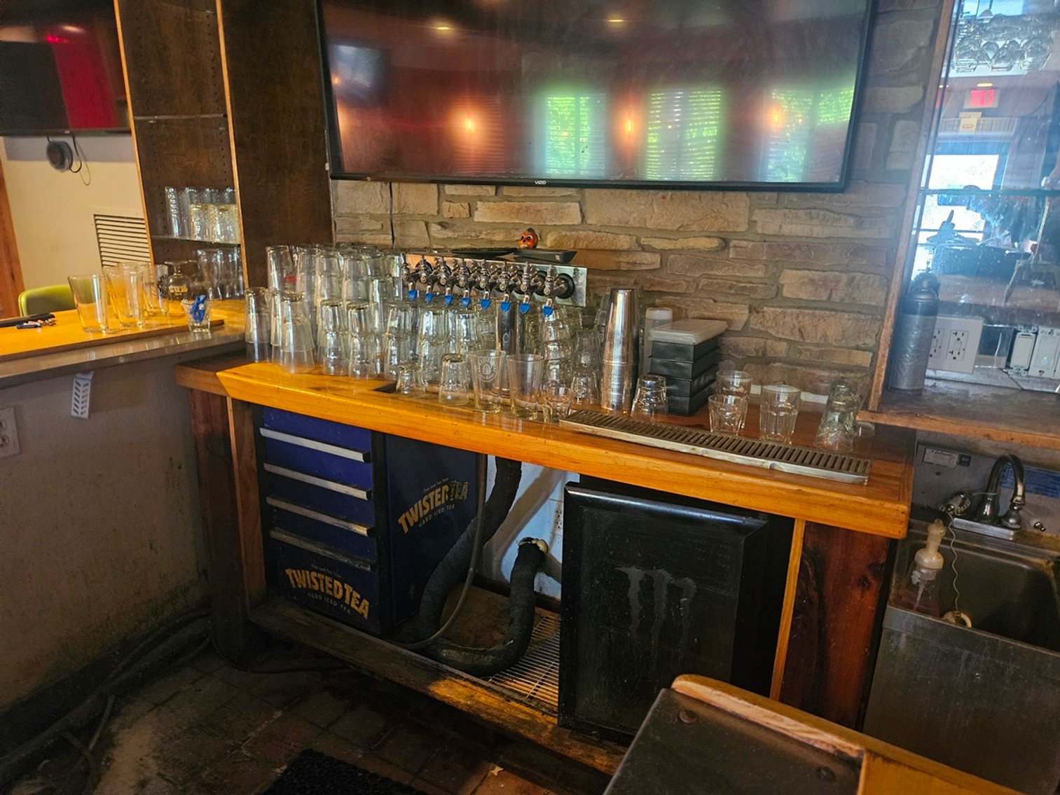 Image for Mavericks Bar & Grill Equipment and Furnishings