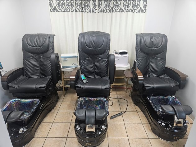 Image for Salon, Tanning & Boutique Liquidation