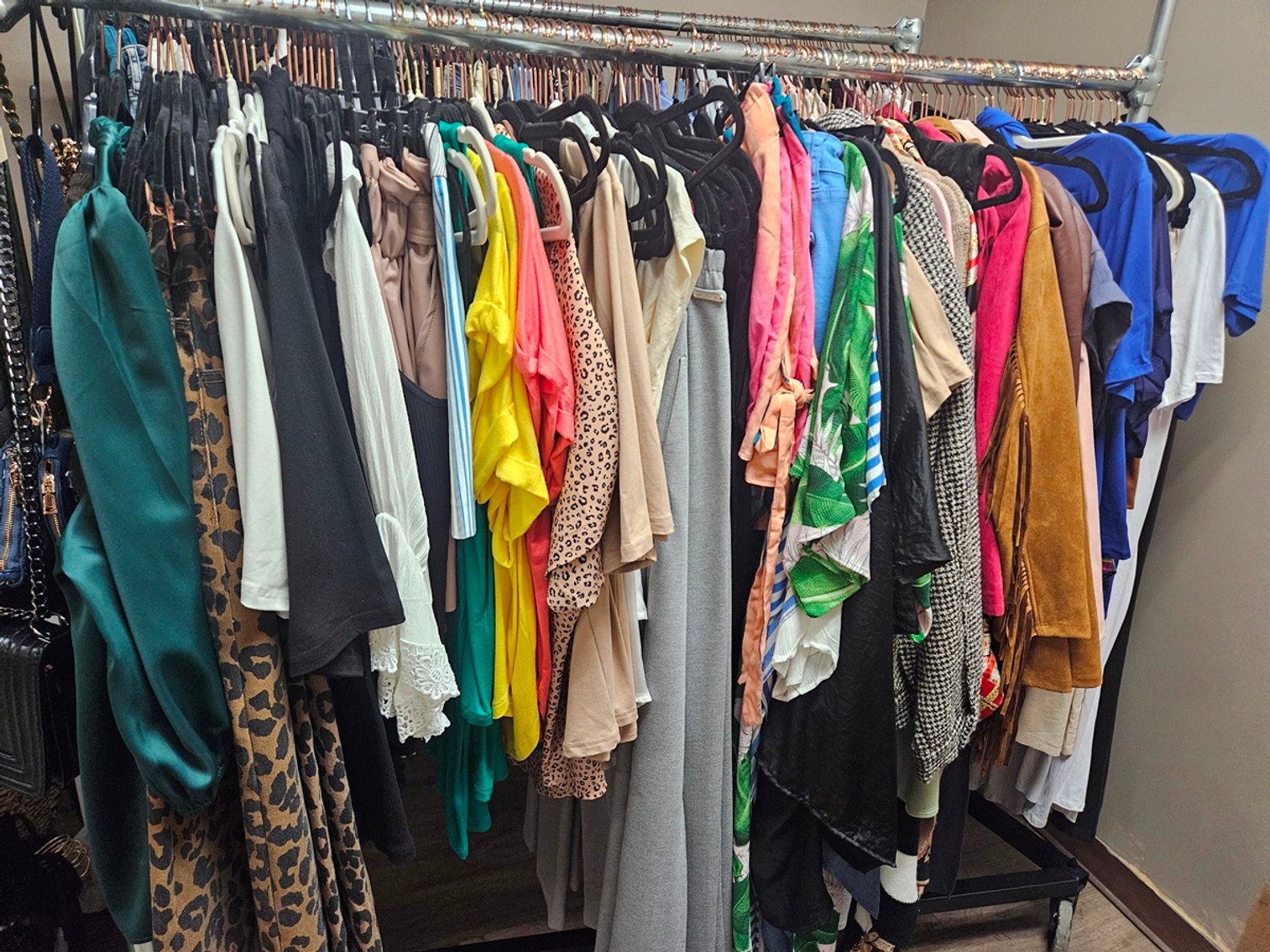 Image for Salon, Tanning & Boutique Liquidation