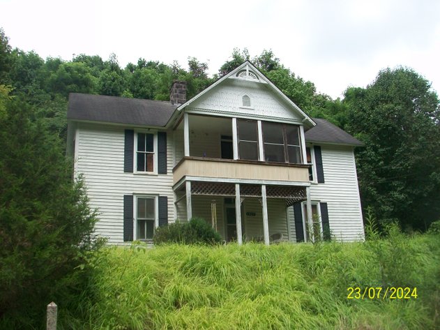 Image for ***CANCELLED*** ABSOLUTE TRUSTEE AUCTION - 140 ACRES AND A 1,956' HOUSE - SCOTT COUNTY, VA