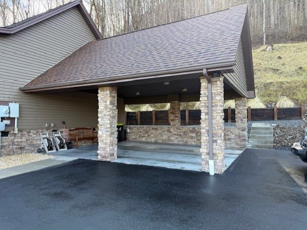 Image for Online Only Immaculate Custom Built Home on 1.7 acres Saltville, VA