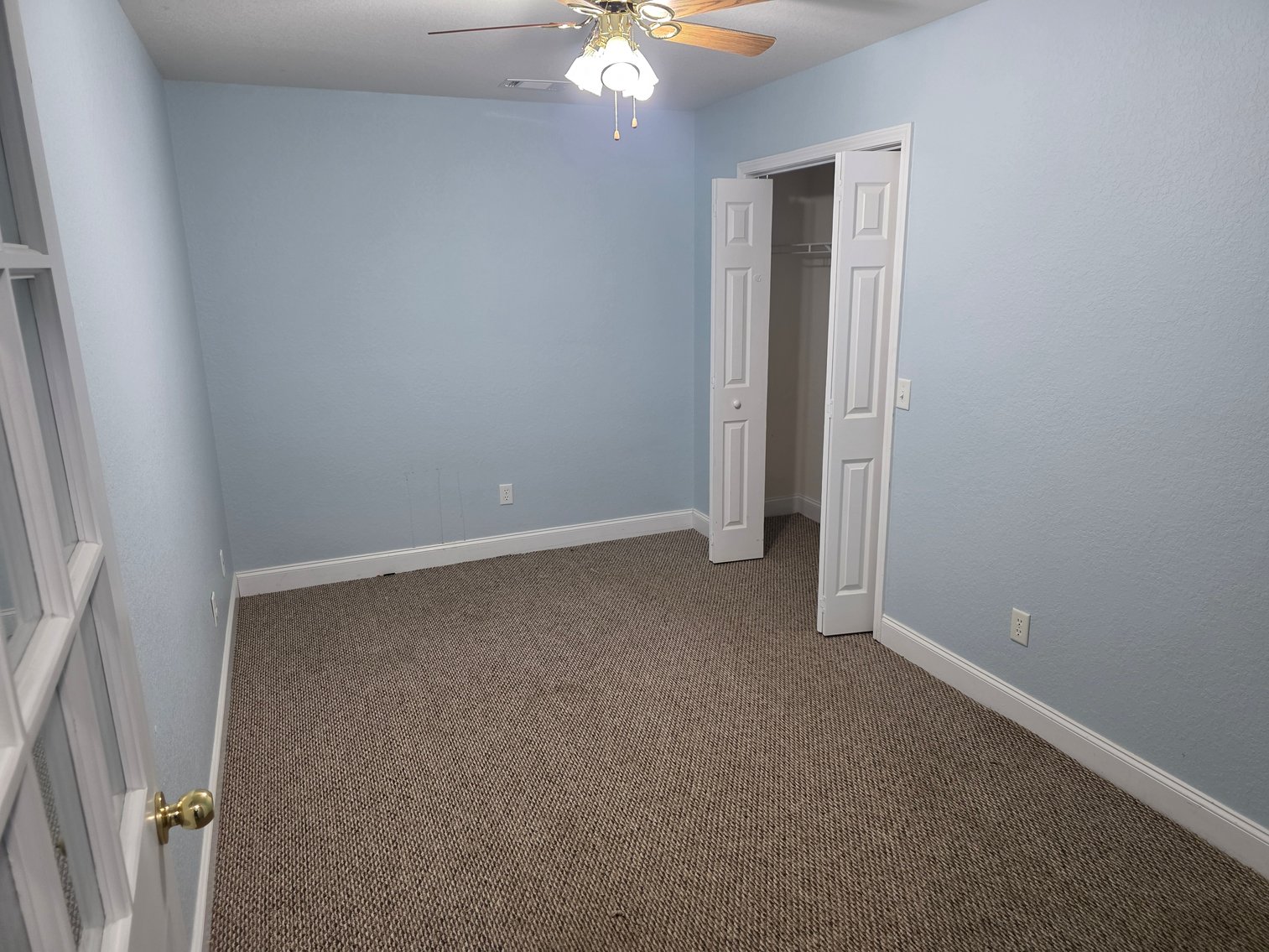 Image for Commercial Multi-Suite Office Building in Cornelia, GA