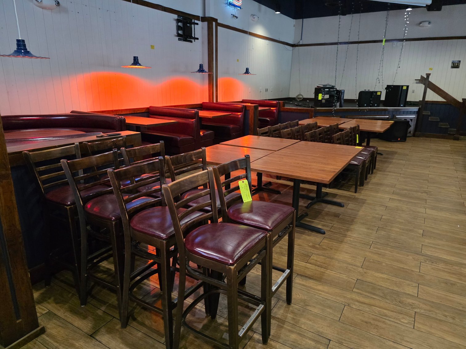 Image for Bank Ordered Auction of Wild Wing Cafe' in Snellville, GA