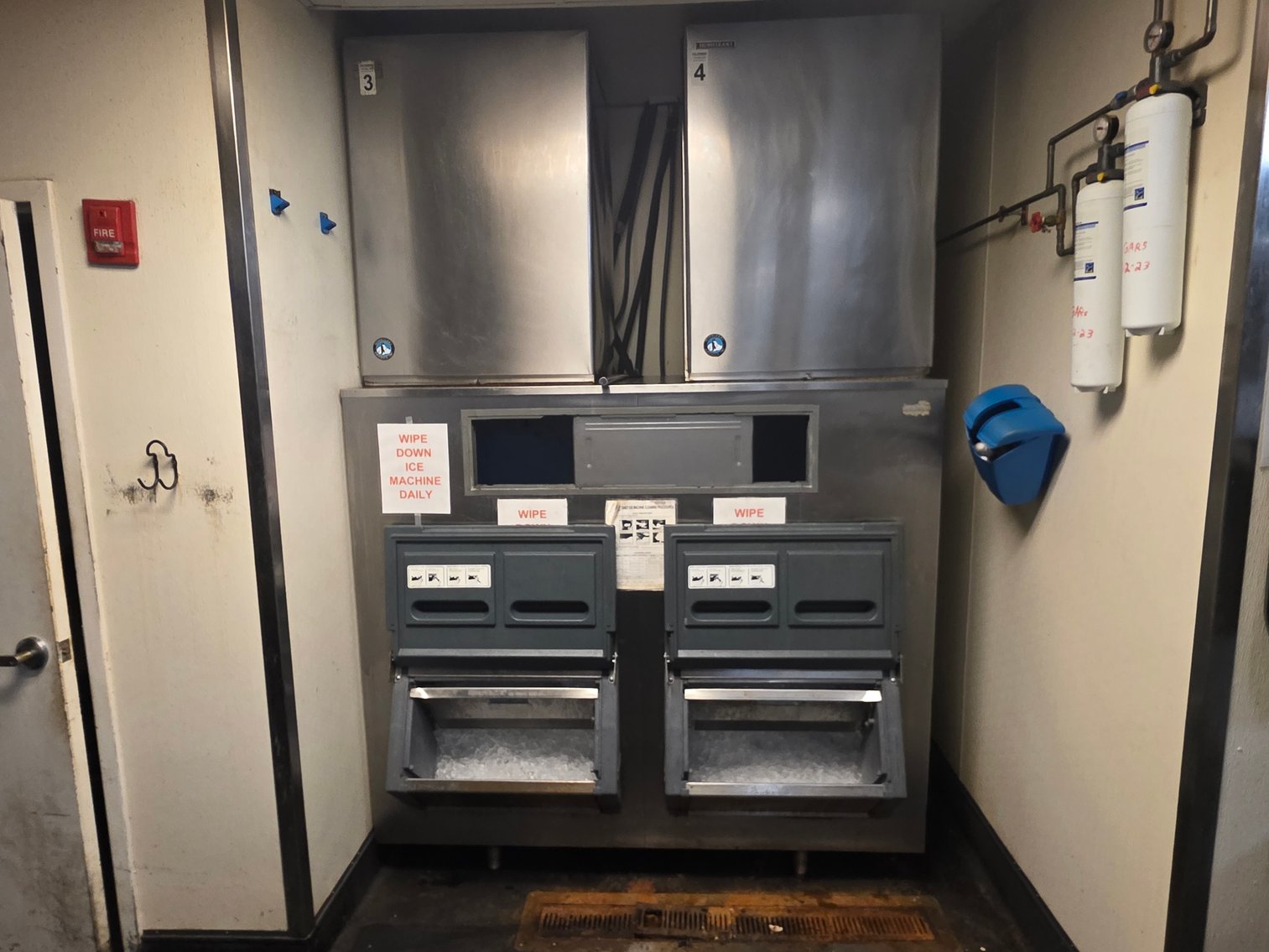 Image for Bank Ordered Auction of Wild Wing Cafe' in Snellville, GA