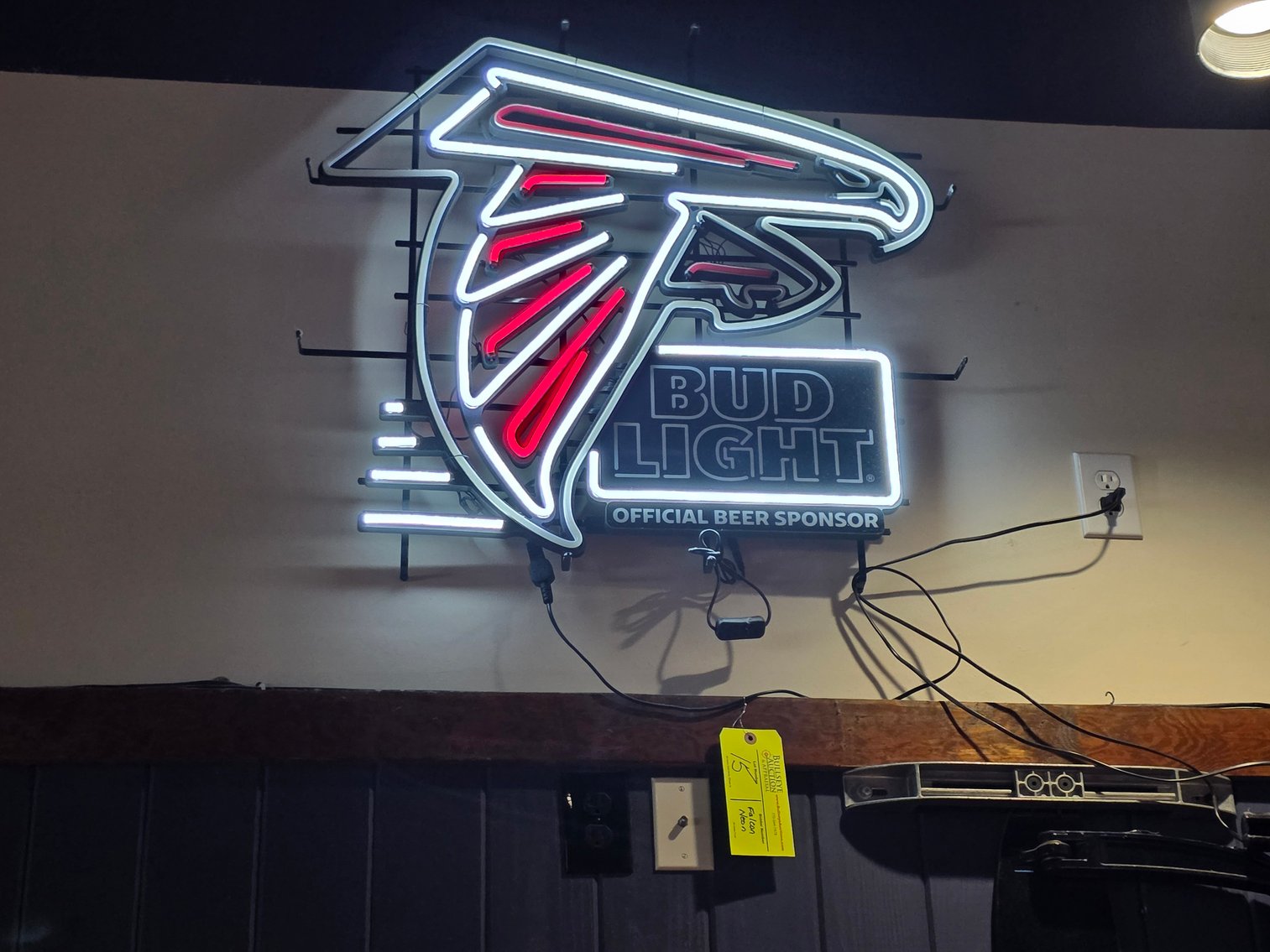 Image for Bank Ordered Auction of Wild Wing Cafe' in Snellville, GA