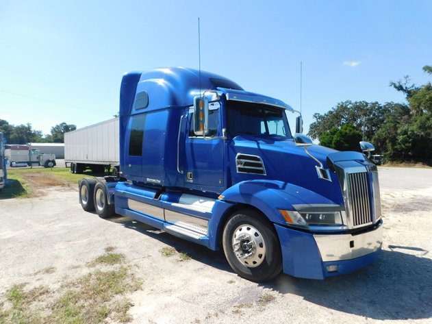 Image for 2019 Western Star 5700 XE Set Back Axle w/Sleeper