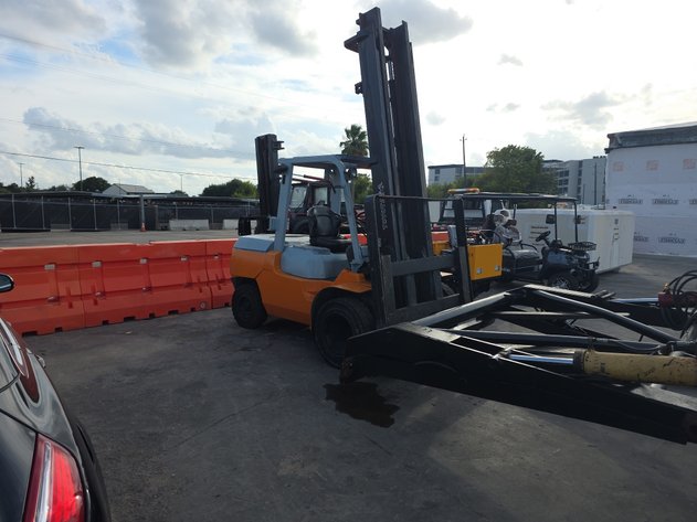 Image for (19) Great Dane & Utility Dry Van Trailers & More!