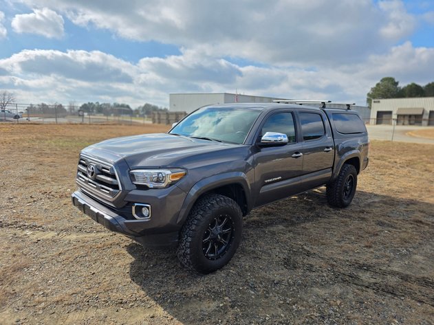 Image for 2017 Toyota Tacoma