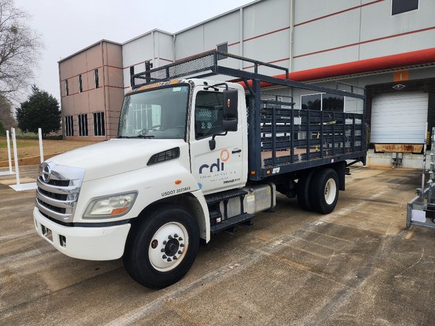 Image for 2011 Hino Flatbed Truck