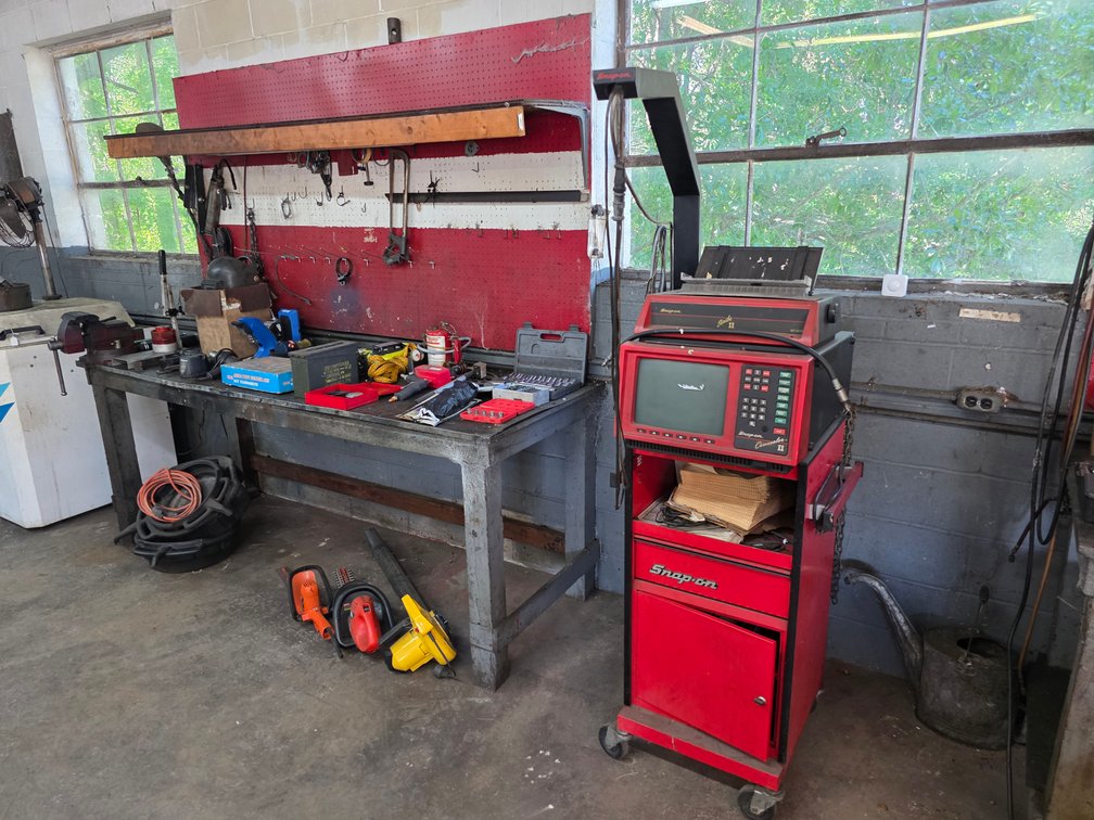 Image for Former Mechanics Shop in Easley, SC