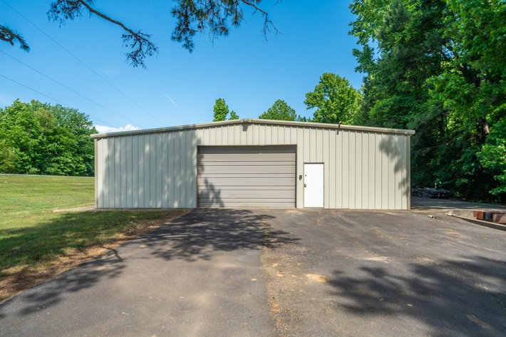 NO RESERVE COMMERCIAL REAL ESTATE AUCTION – DARDANELLE, AR