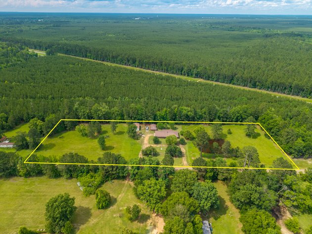 5± ACRE OUACHITA COUNTY ESTATE AUCTION – CAMDEN, AR
