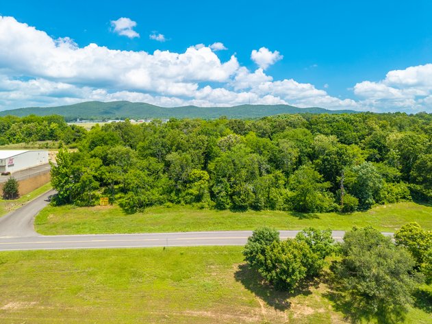 3.5± ACRE NO RESERVE COMMERCIAL DEVELOPMENT LAND AUCTION – HOT SPRINGS, AR