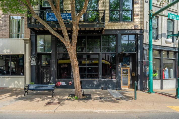 DOWNTOWN HOT SPRINGS COMMERCIAL REAL ESTATE AUCTION | HOT SPRINGS, AR