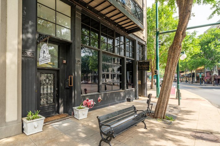 DOWNTOWN HOT SPRINGS COMMERCIAL REAL ESTATE AUCTION | HOT SPRINGS, AR