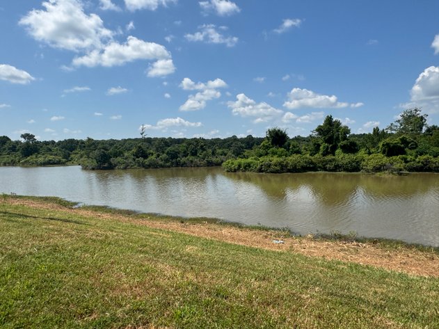 NORTH LAKE WATERFRONT HOME AUCTION | JACKSONVILLE, AR