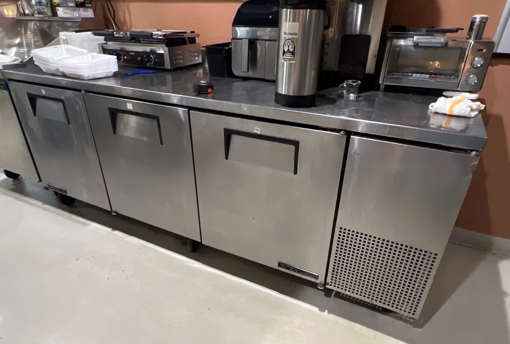 Image for Online Only Auction of Closed Restaurant/Café!  Building has been sold so EVERYTHING MUST GO!!