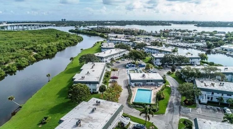 Image for For Sale ONLY at AUCTION Affordable Living in Vero Beach!
