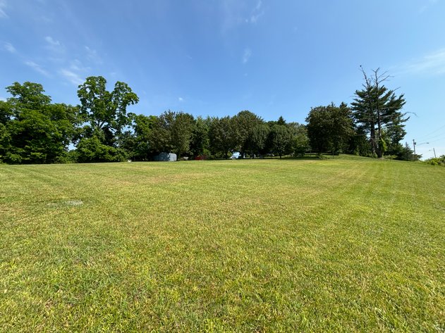 606 HOLLIS ST. / W. STONE DR.  KINGSPORT, TN 37660