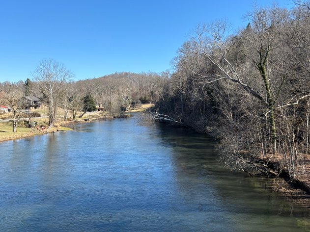 200 RIVERSIDE ROAD BLUFF CITY, TN 37618