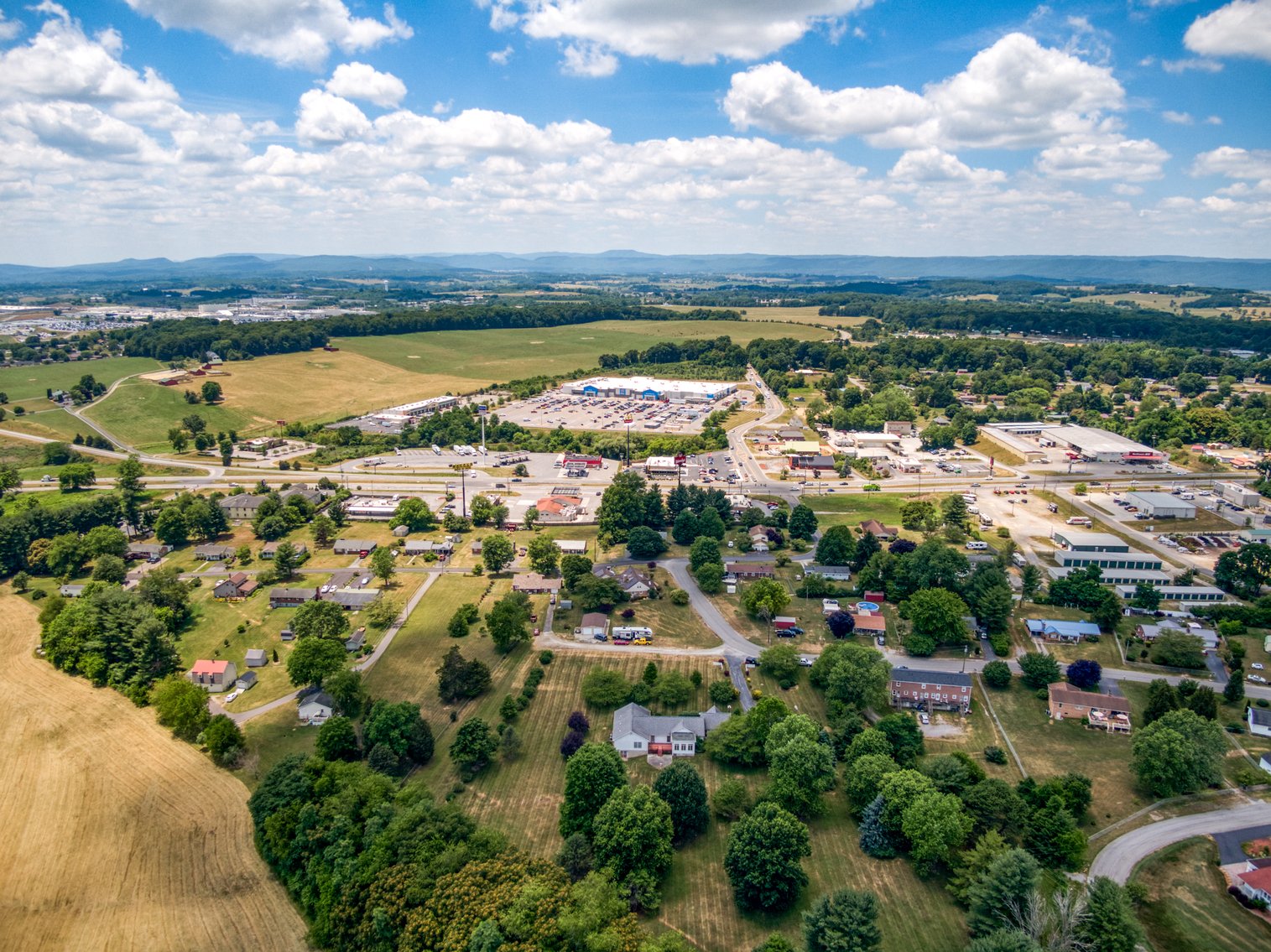Image for Online and In Person Real Estate: 5308 Howery Road, Dublin, VA 24084