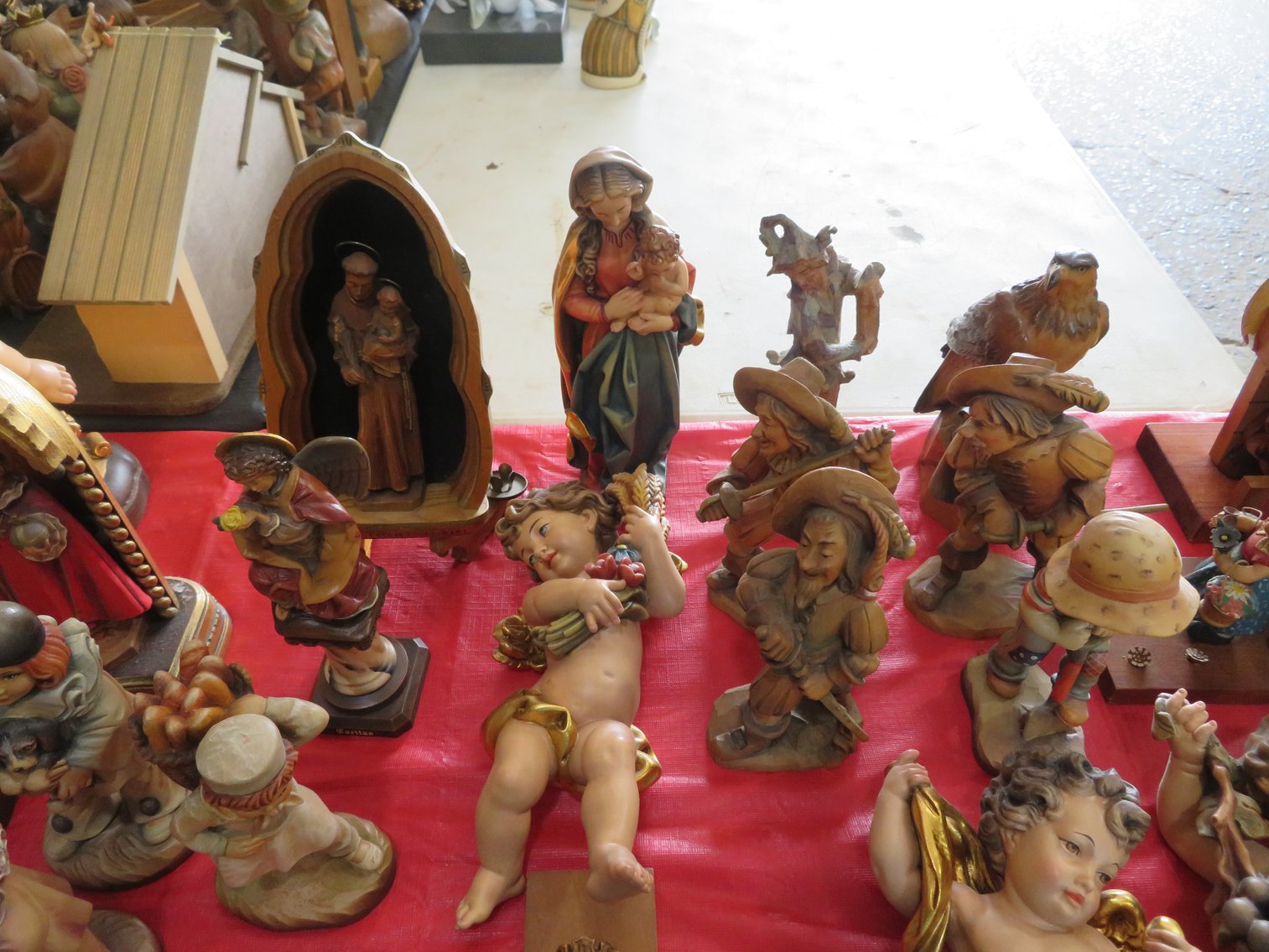 Image for August 6th Antiques and Collectibles