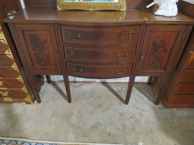 Image for September 3rd Antique and Collectible Sale!