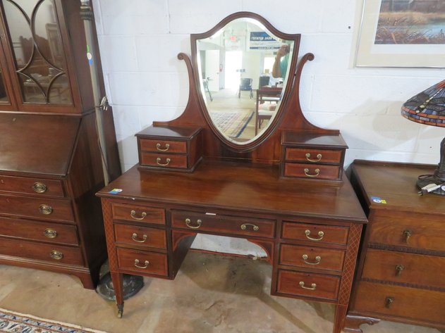 Image for September 3rd Antique and Collectible Sale!
