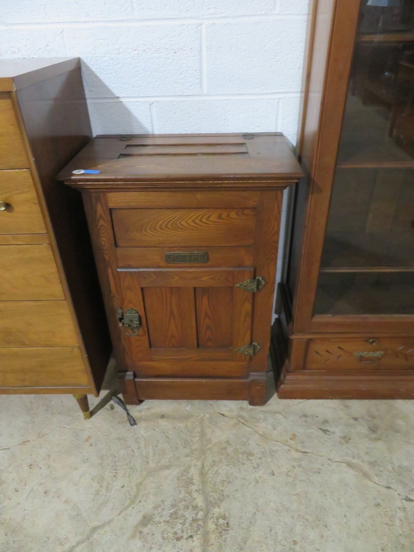 Image for September 3rd Antique and Collectible Sale!