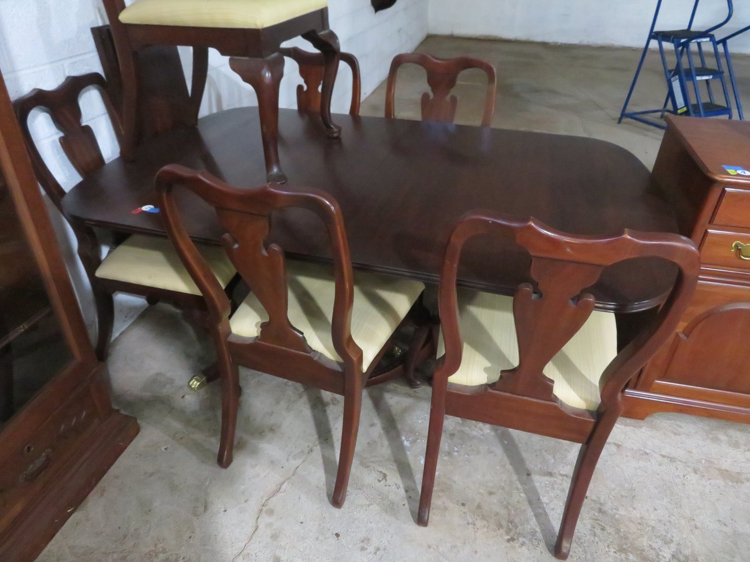 Image for September 3rd Antique and Collectible Sale!